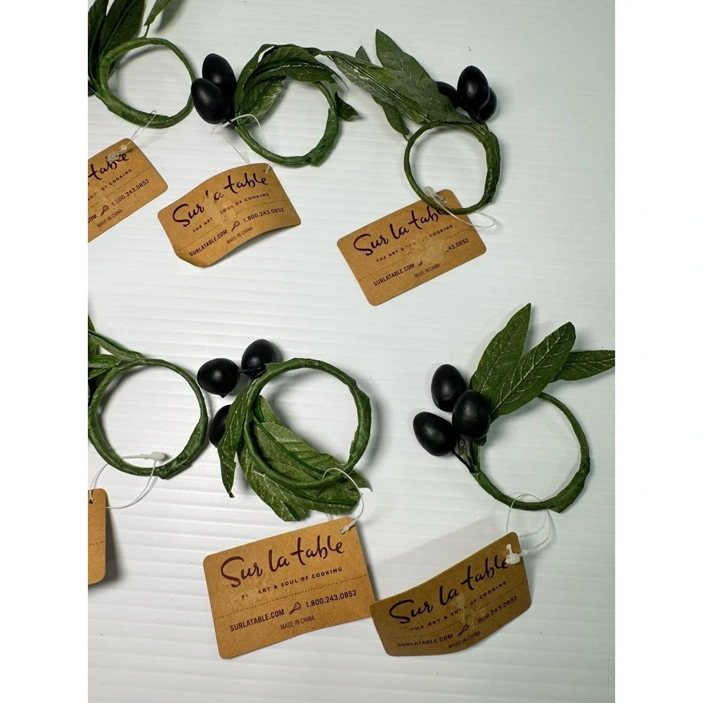 Set‎ of 8 Sur La Table Olive Napkin Rings Faux Olive Branch NEW